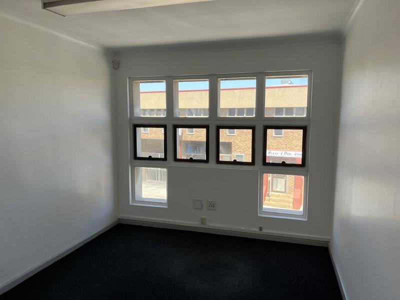 To Let commercial Property for Rent in Montague Gardens Western Cape